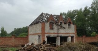 Демонтаж 2 этажного дома Гатчина, цена от 2674 руб.