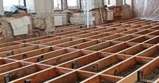 Демонтаж деревянных перекрытий - Качественные услуги в Гатчине от Сварной-Гтч от 735 руб.