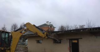 Демонтаж дома из шлакоблока Гатчина, цена от 2989 руб.