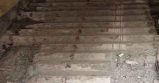 Демонтаж ступеней в Гатчине: гранитные, деревянные, ЖБ - расценка в смете от 315 руб.