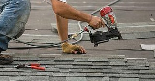 Демонтаж рулонной кровли: цена за от 577 рублей м2 в Гатчине